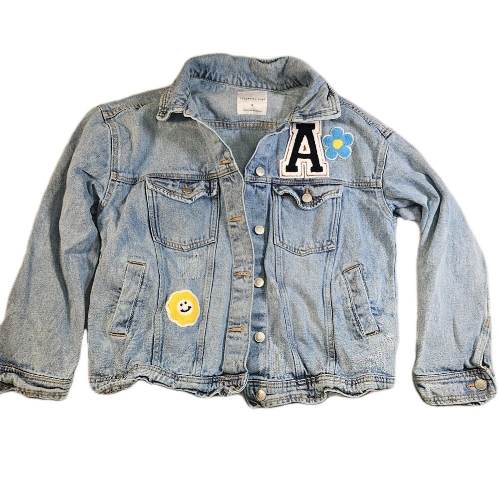 Celebrity Pink Denim Jean Jacket Women’s Small Wash Patch A Smiley